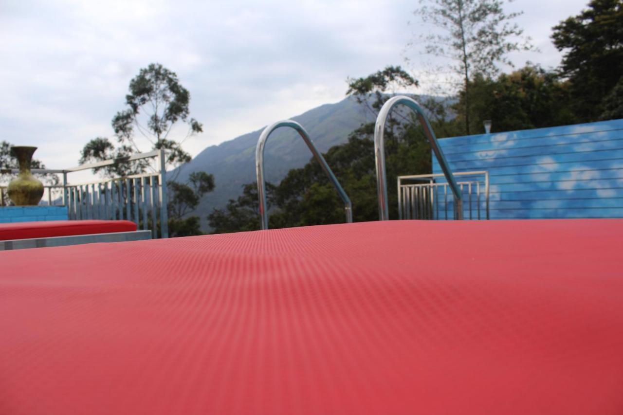 The Lakeview Munnar Муннар Екстер'єр фото