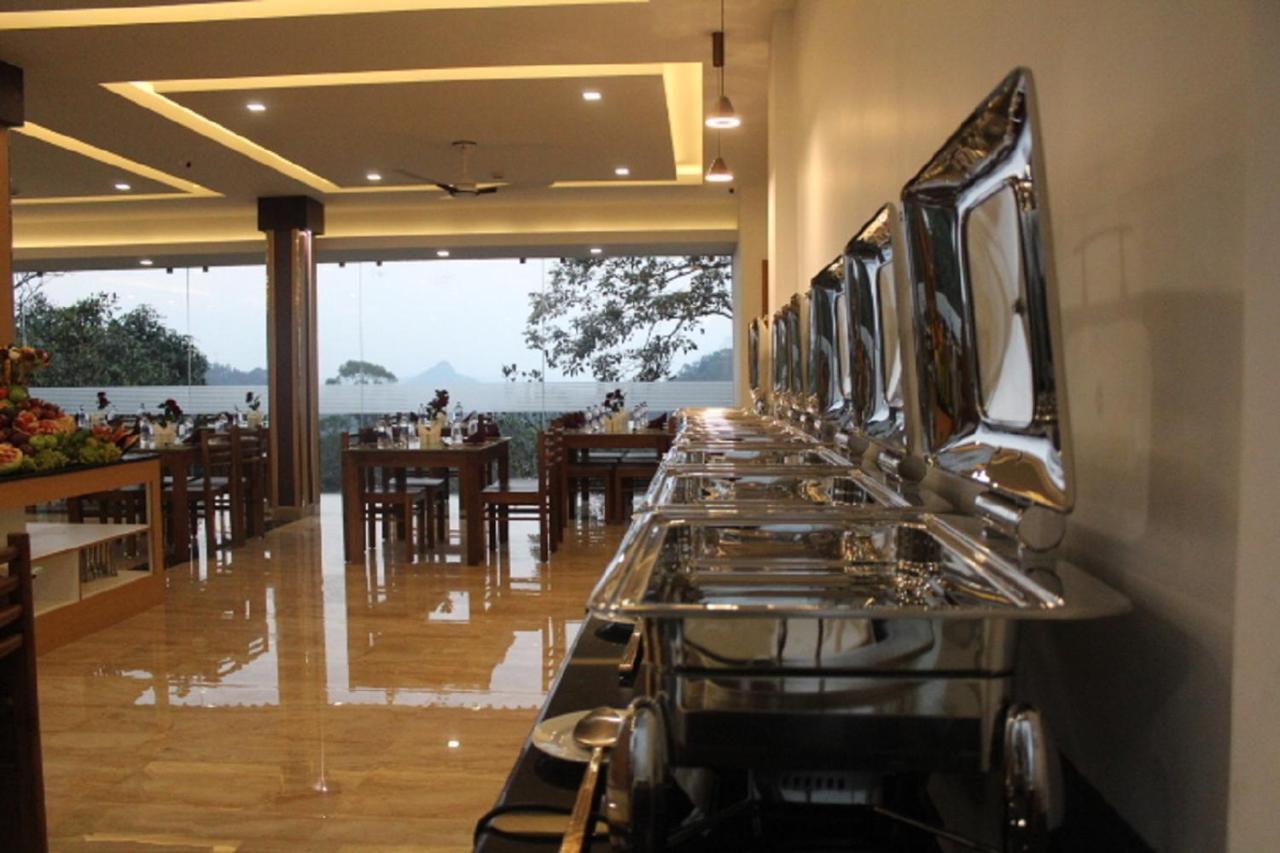 The Lakeview Munnar Муннар Екстер'єр фото