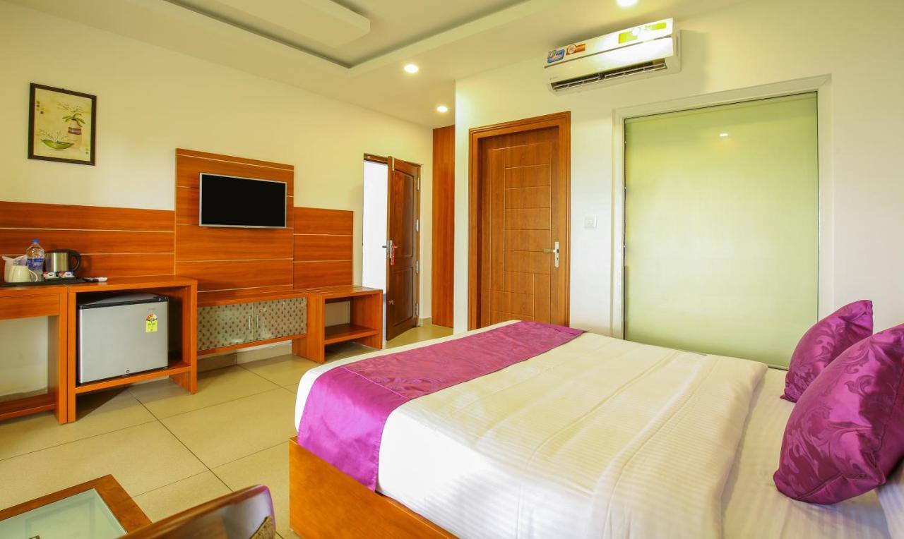 The Lakeview Munnar Муннар Екстер'єр фото